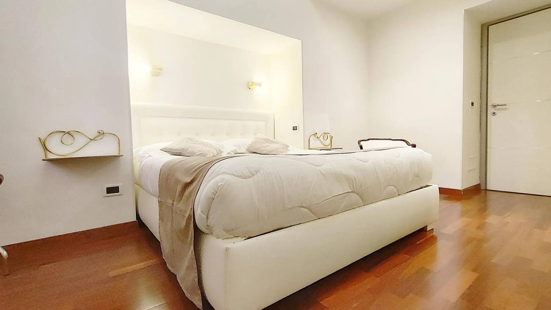 Apartment Rome In Style Colosseum