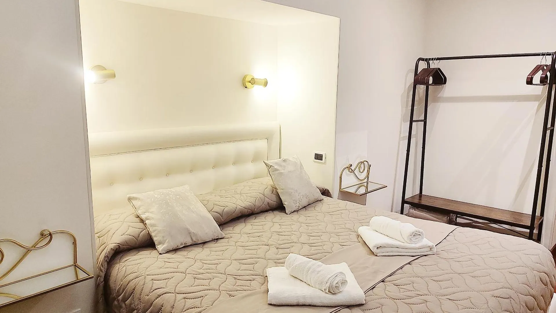 Apartment Rome In Style Colosseum
