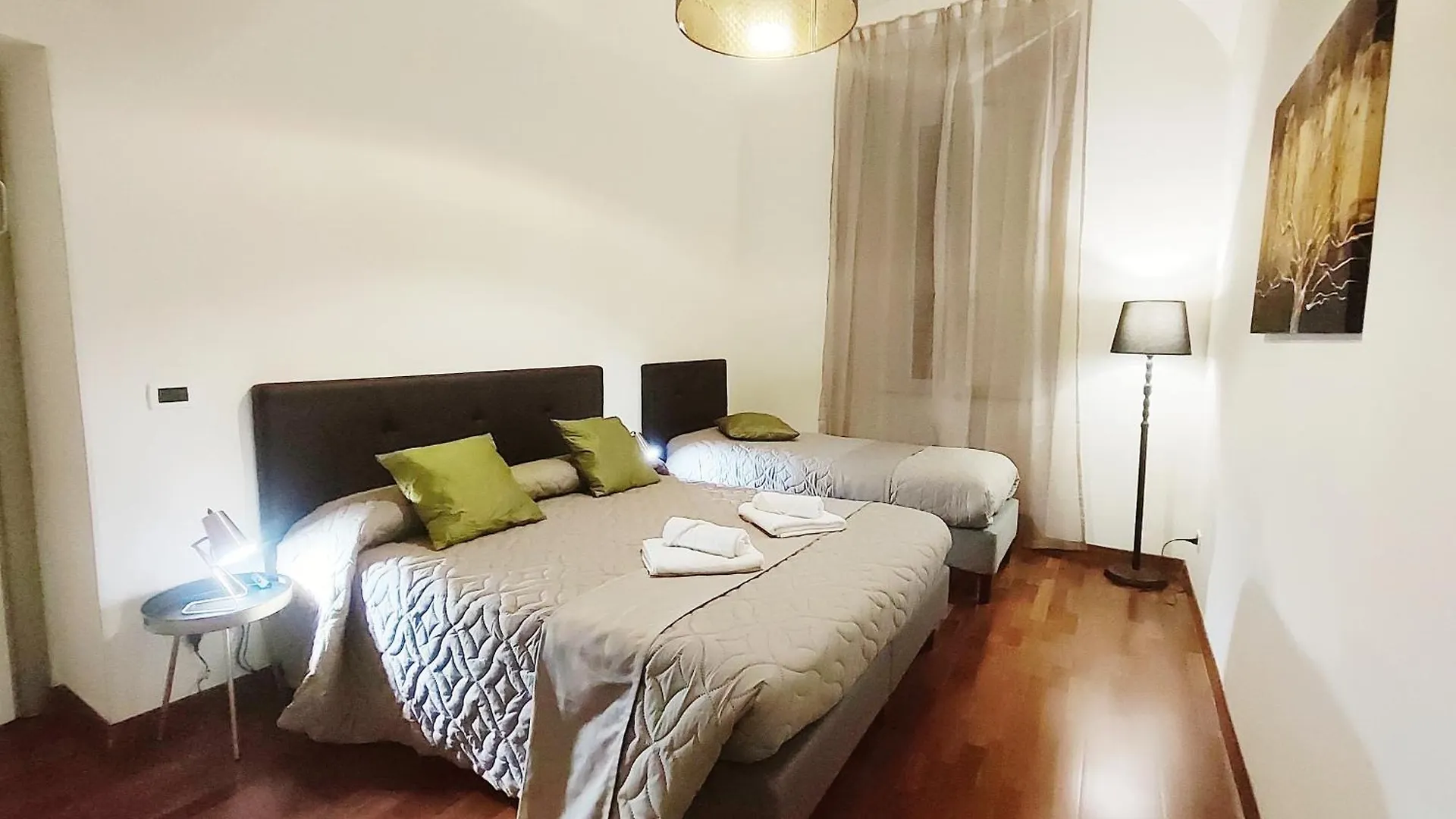 Apartment Rome In Style Colosseum Italy