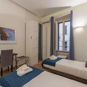 Apartment The Rent - Elegant Flat Near Colosseum, Rome
